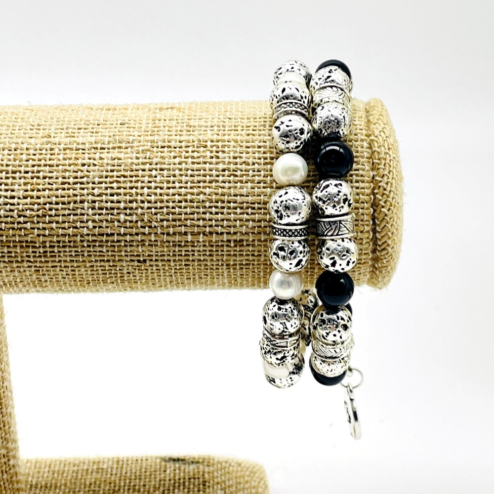 Silver Tone Black Bead Stretch Bracelet Lot of 2 Ornate Filigree Boho Jewelry
